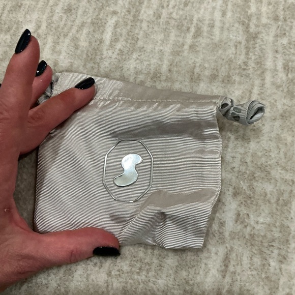 ✨💎BNIB💎✨LIMITED EDITION SKIMS X SWAROVSKI BODY CHAINS! GIFTABLE. - Picture 6 of 14